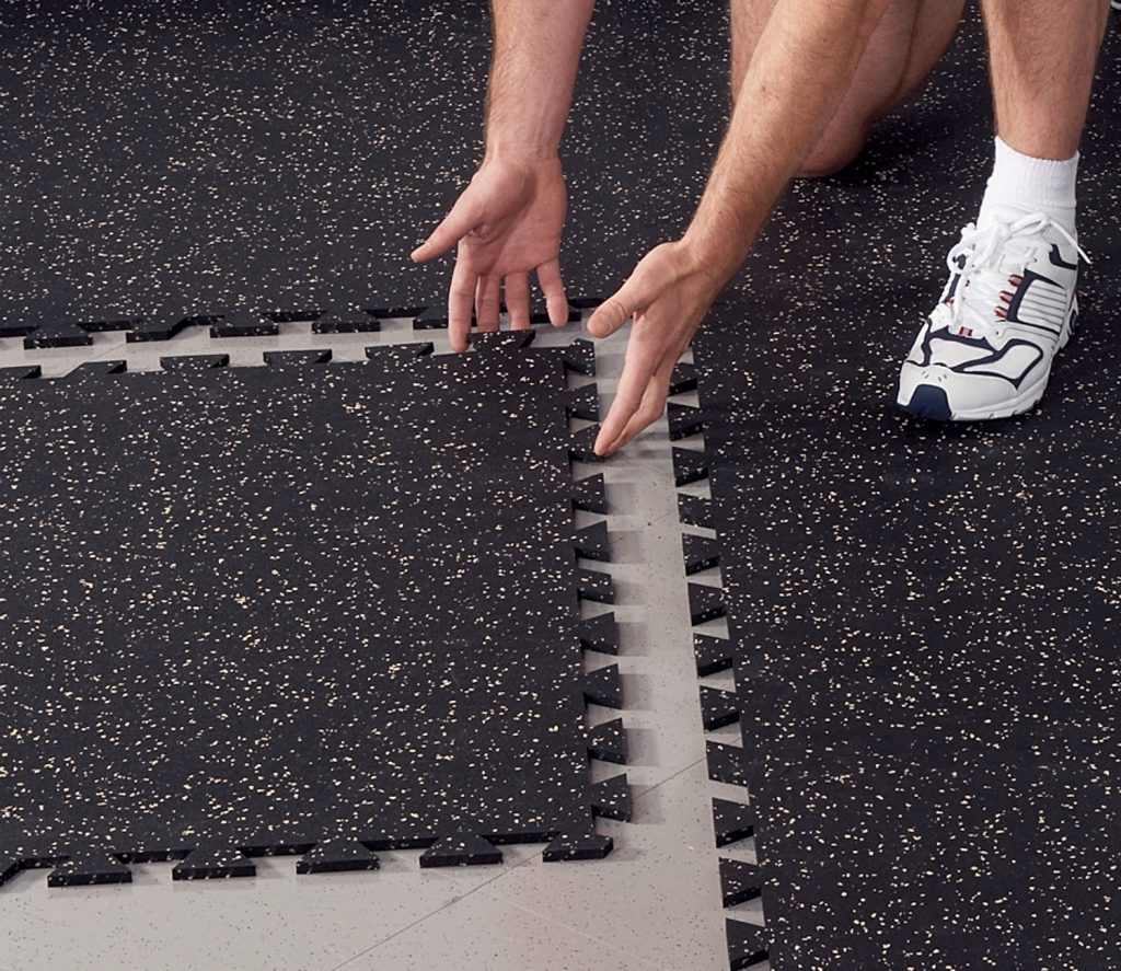 interlocking rubber flooring