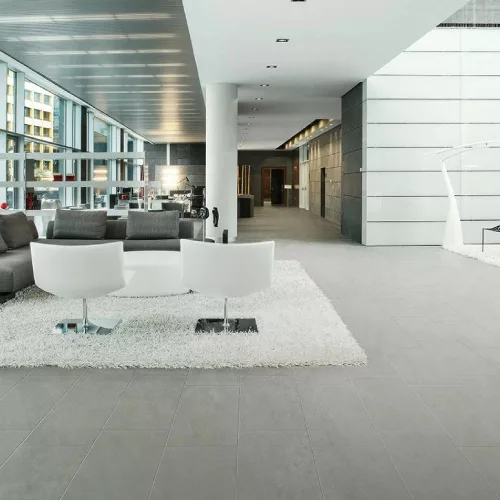 Daltile commercial porcelain installation in lobby
